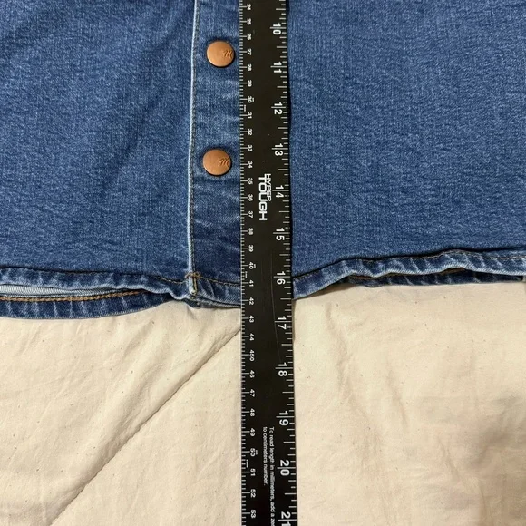 Madewell Stretch Denim Straight Mini Skirt Snap Button Closure Women’s Size 29 - Picture 8 of 13